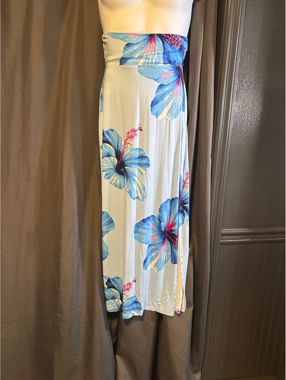 No Boundaries Blue Floral Maxi Skirt Size S